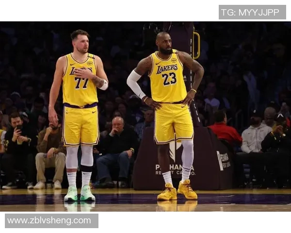 2019年1月3日湖人对雷霆精彩赛事直播回顾与分析